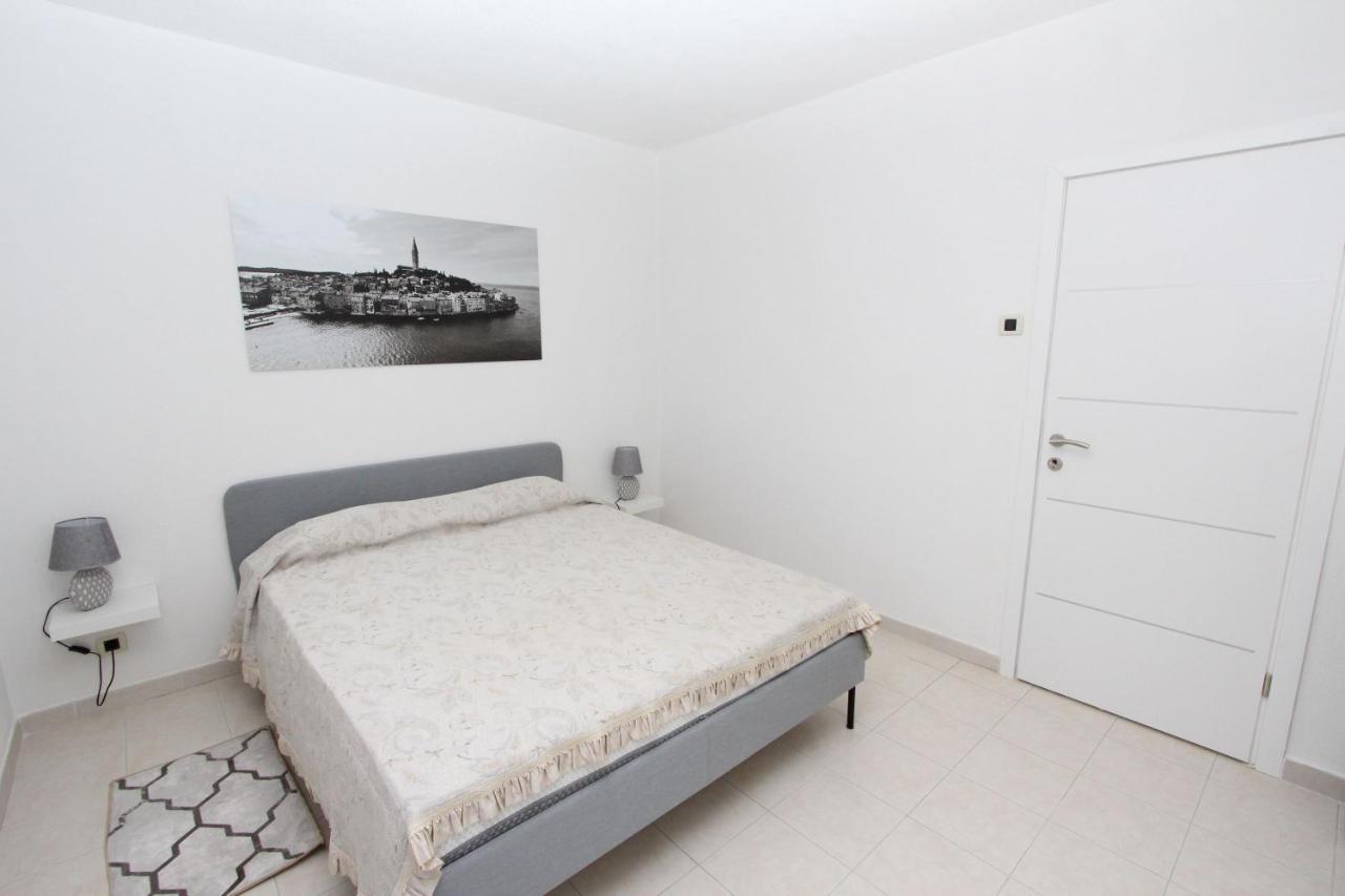 Stellina Apartament *